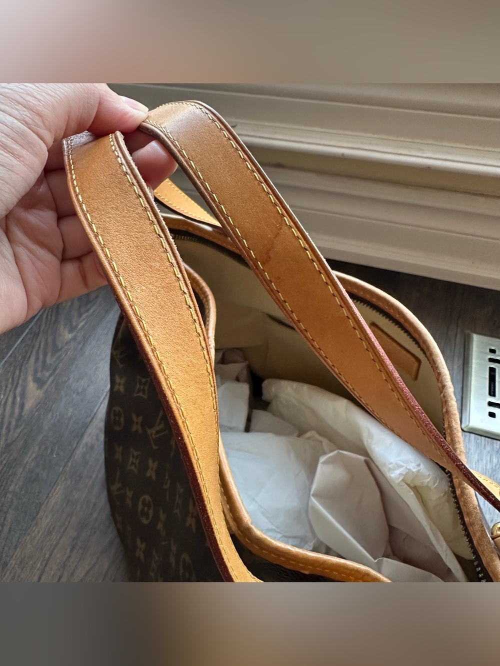 Louis Vuitton Monogram Canvas Estrela MM Bag - Picture 7 of 14
